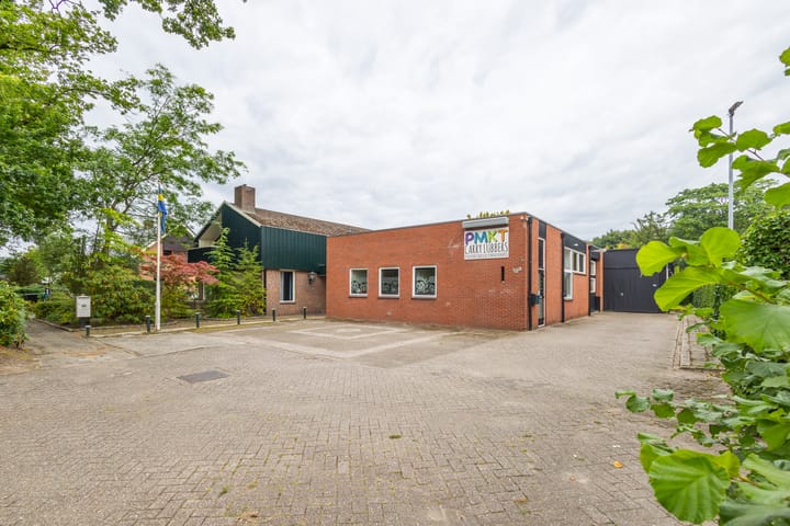 Oonksweg 10, Borne