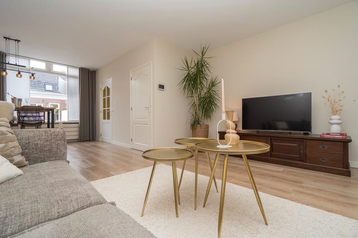 Photo 13 of Bredaseweg 326