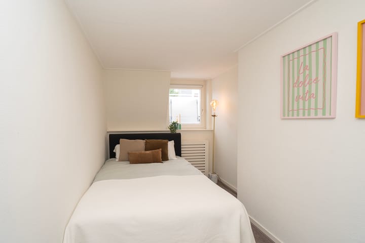 Photo 37 of Bredaseweg 326