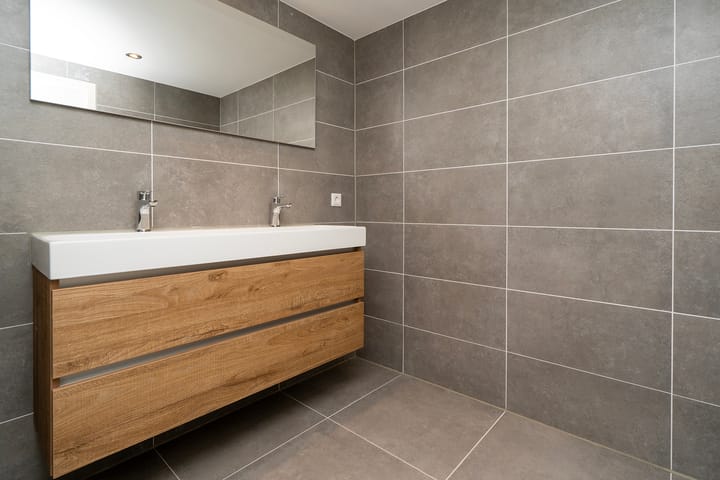 Photo 42 of Bredaseweg 326