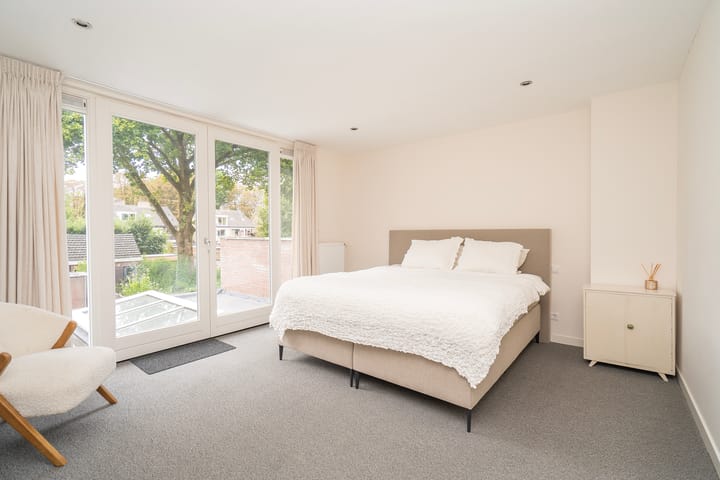 Photo 45 of Bredaseweg 326