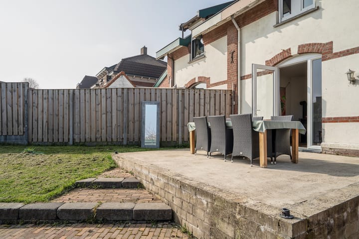 Foto 35 van Achterstraat 17