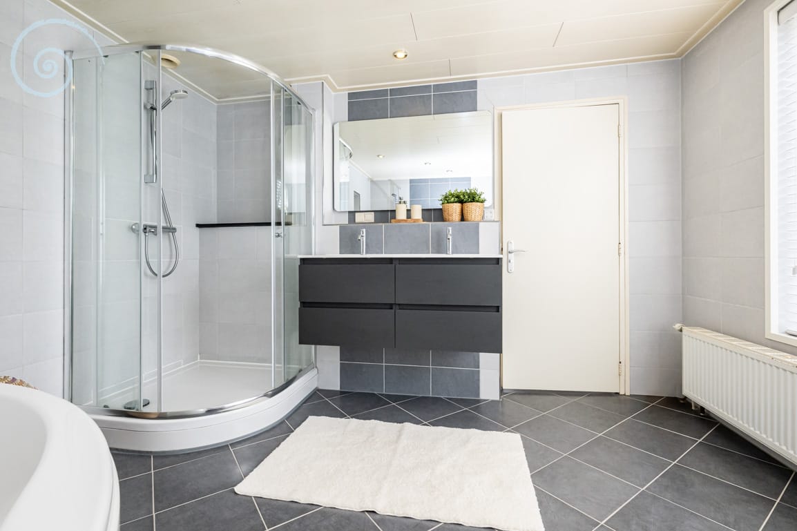 Photo 24 of Mr Iman Caustraat 31