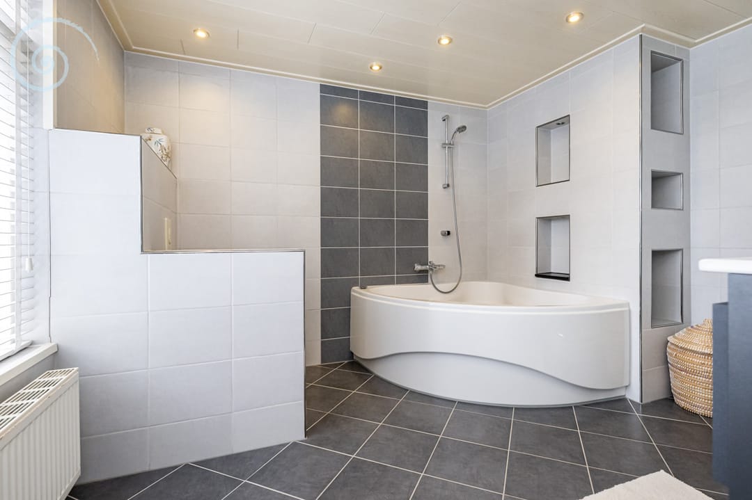 Photo 26 of Mr Iman Caustraat 31