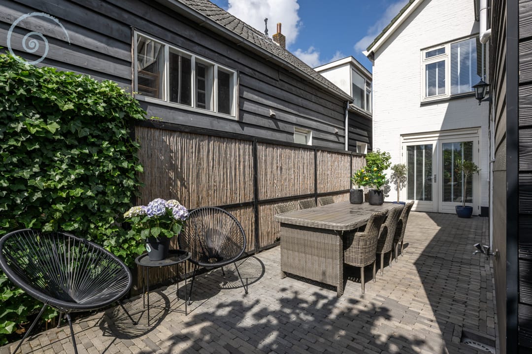 Photo 32 of Mr Iman Caustraat 31