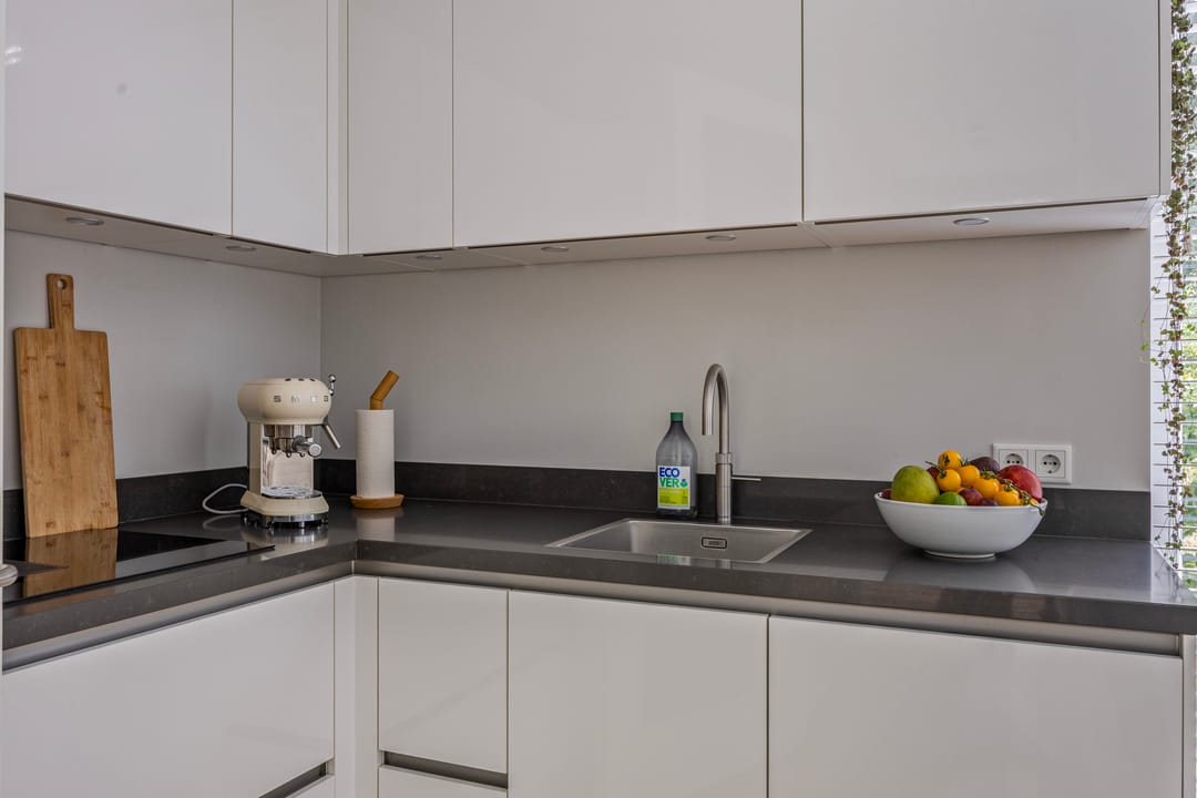 Foto 13 van Waterwijk 33-A