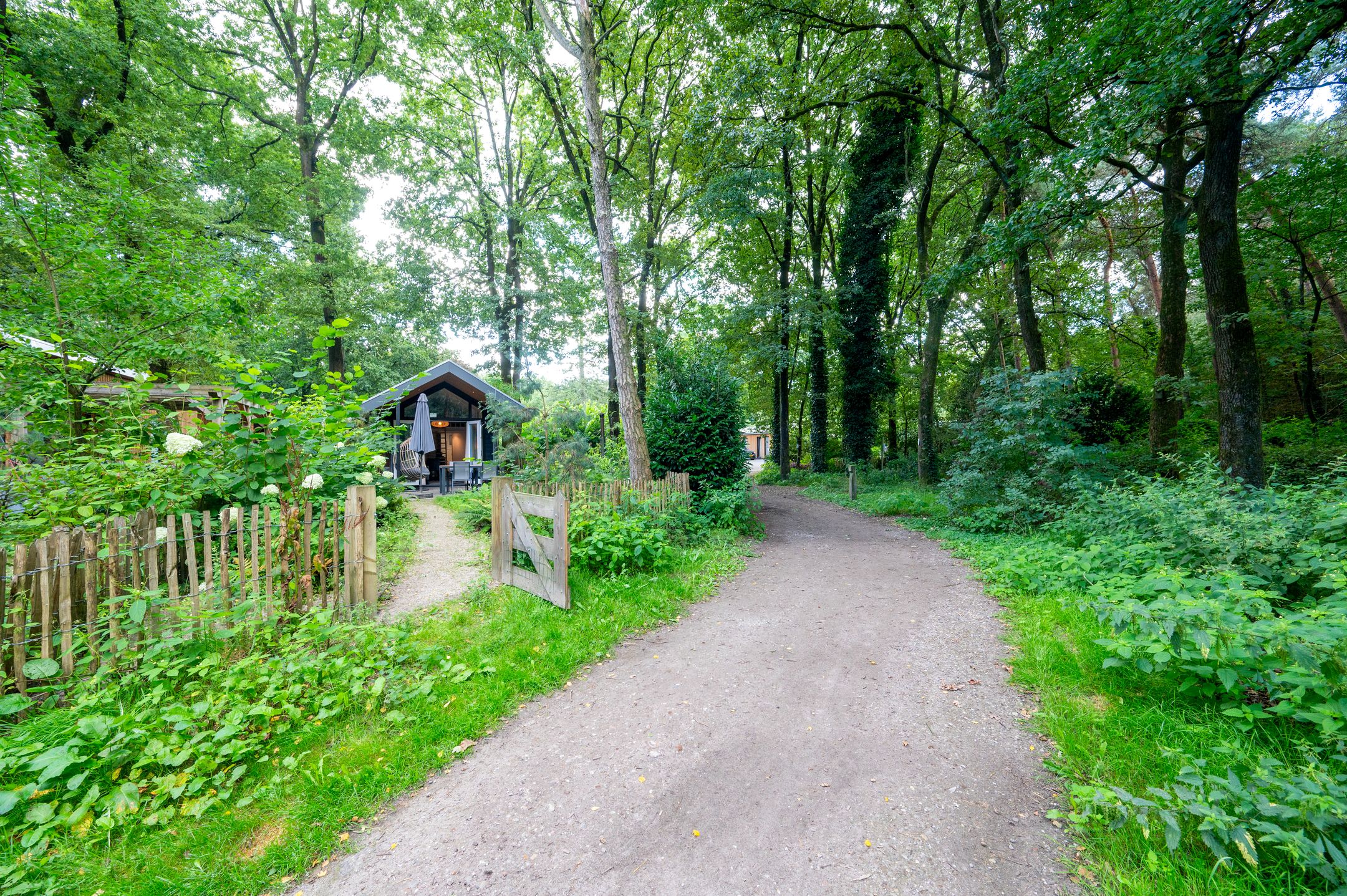 1-bedroom freehold villa in Wekerom — photo 5 of 5