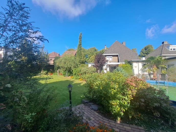 Foto 2 van Rijksweg Noord 187