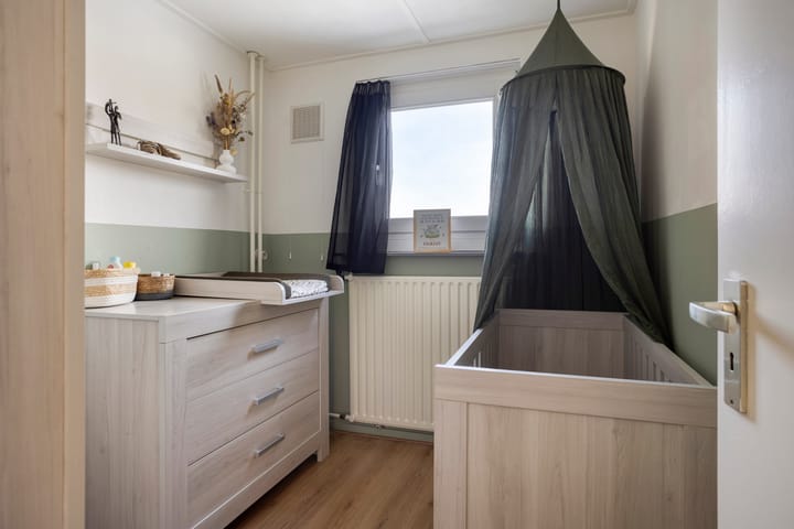 Foto 15 van Buskensstraat 8