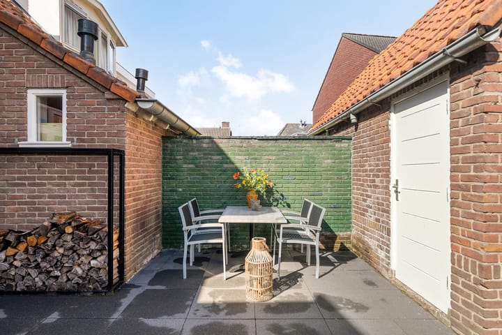 Foto 32 van Molenstraat 24