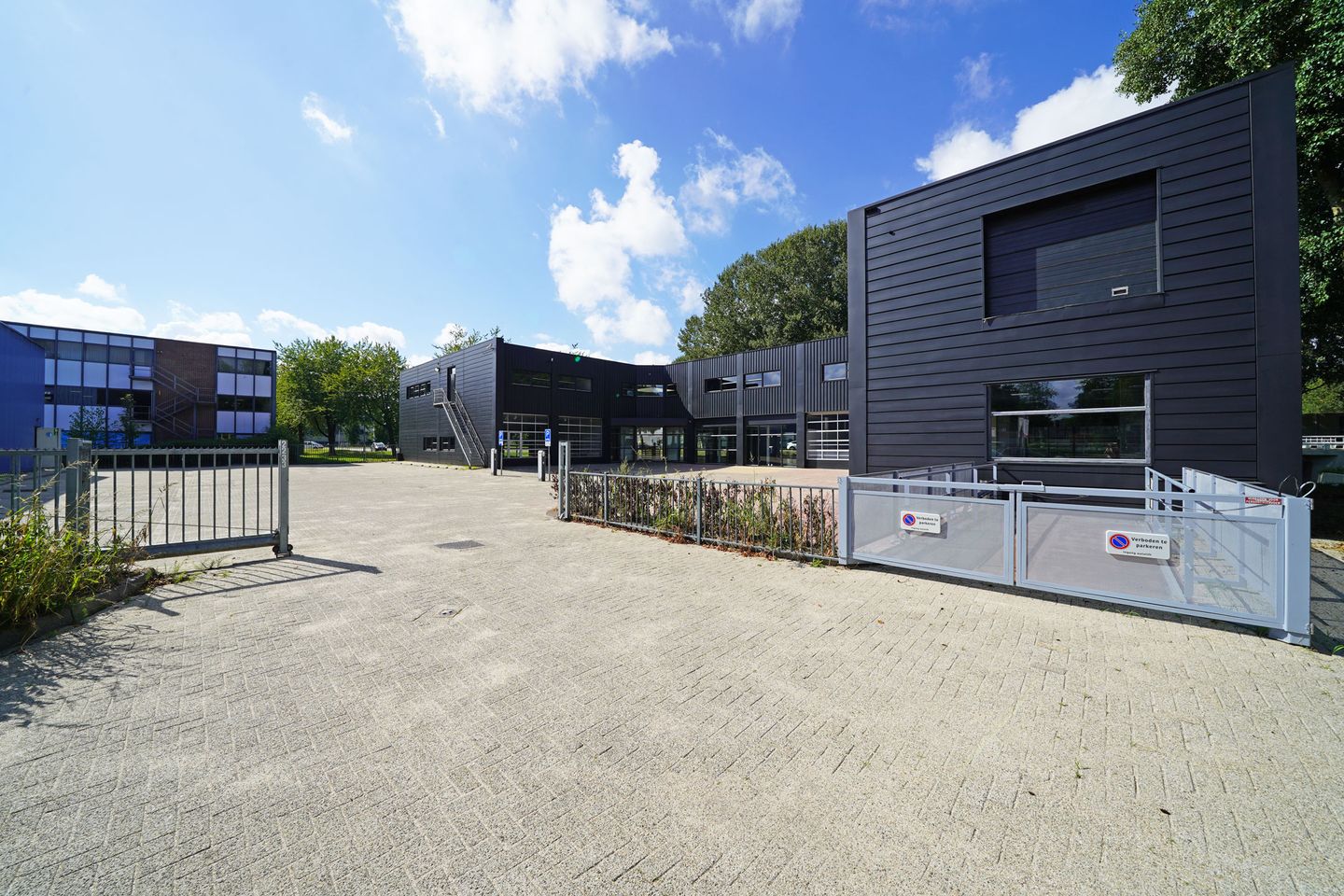 Bekijk foto 2 van Randstad 22 33