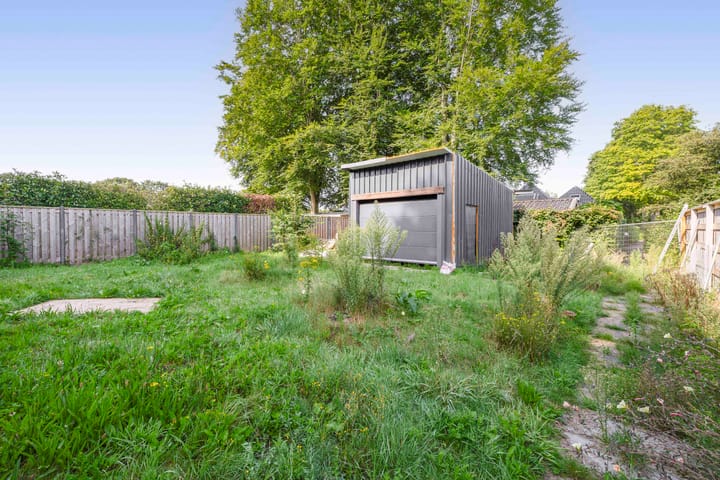 Foto 20 van Luchtenstein 13-A