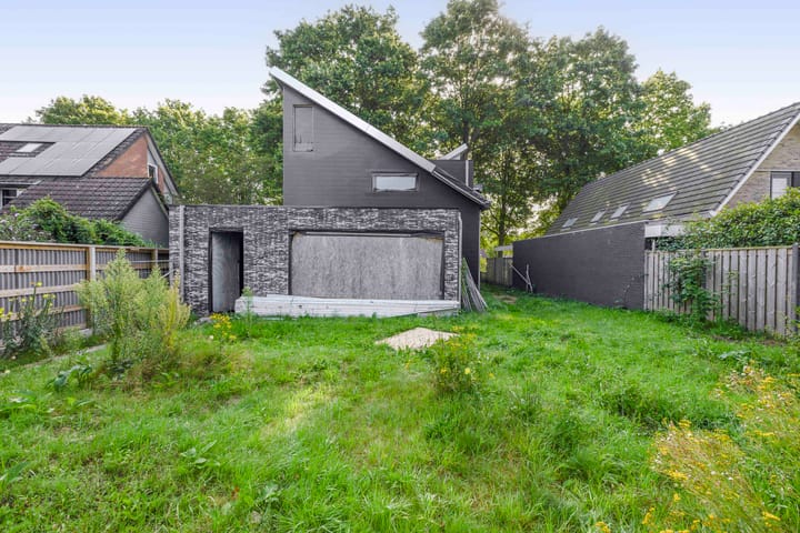 Foto 22 van Luchtenstein 13-A