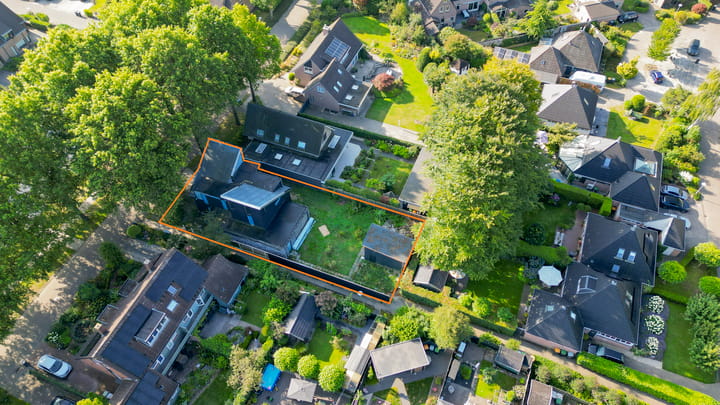 Foto 49 van Luchtenstein 13-A