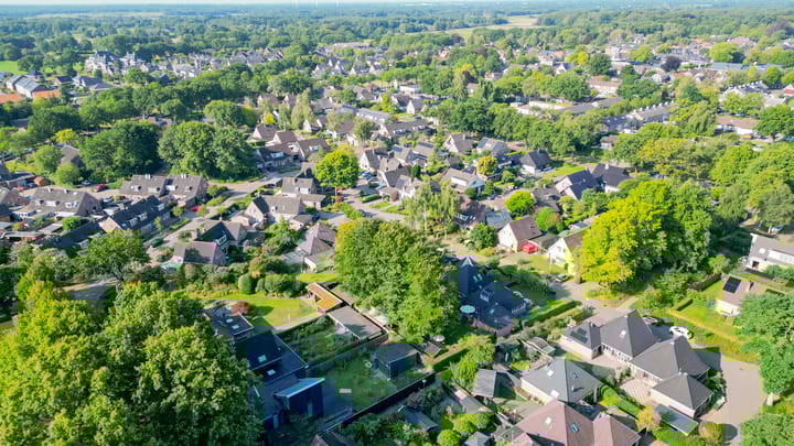 Foto 54 van Luchtenstein 13-A