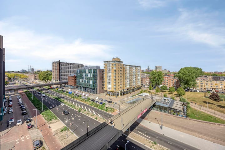 Foto 31 van Zuidplein 568