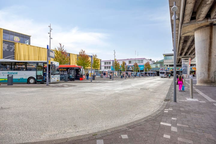 Foto 37 van Zuidplein 568