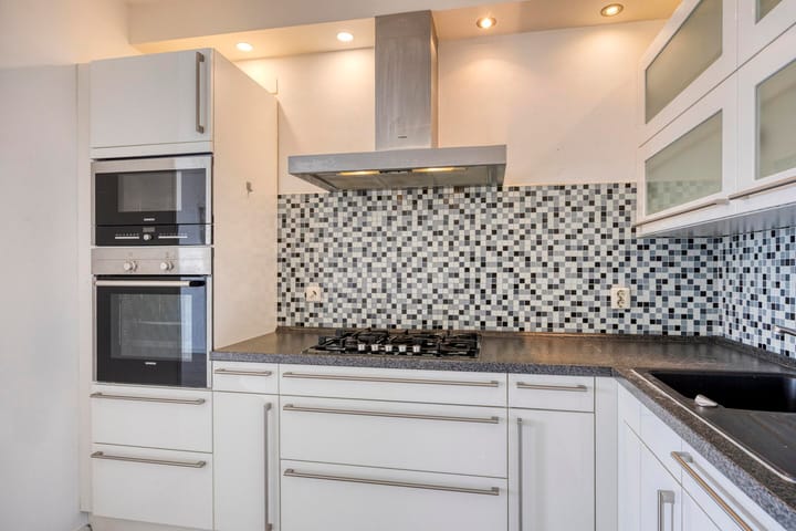 Foto 10 van Zuidplein 568