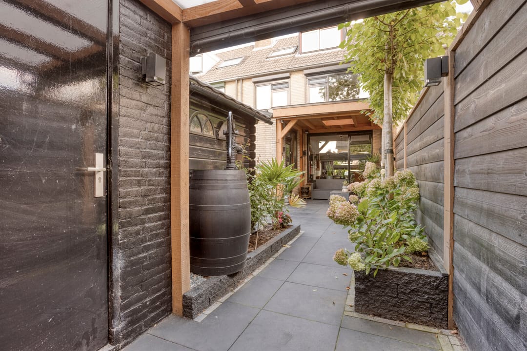 Foto 28 van Julianalaan 20