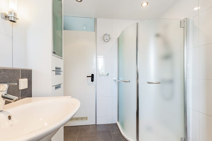 Photo 30 of Schouw 49 11