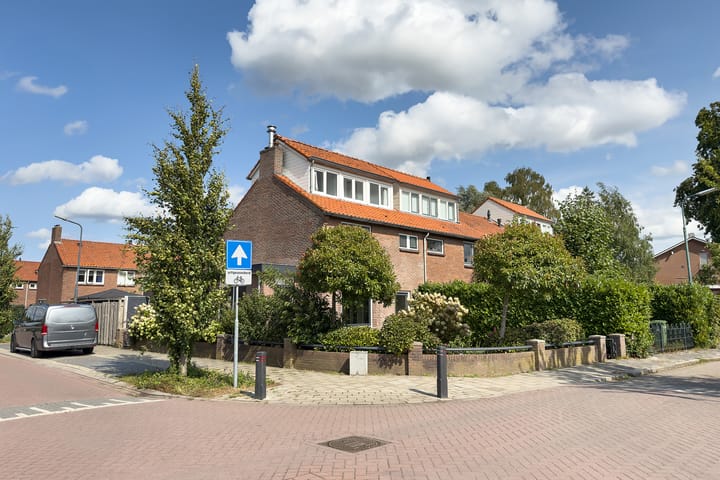 Foto 1 van Meidoornlaan 32