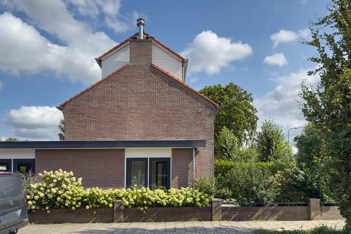 Foto 2 van Meidoornlaan 32