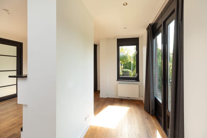 Foto 12 van Meidoornlaan 32