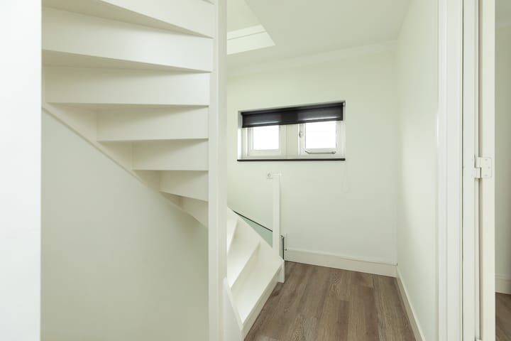 Foto 15 van Meidoornlaan 32