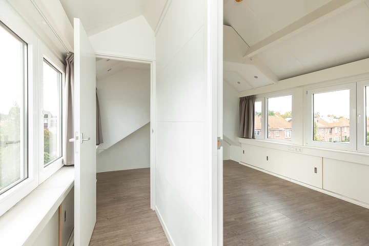 Foto 23 van Meidoornlaan 32