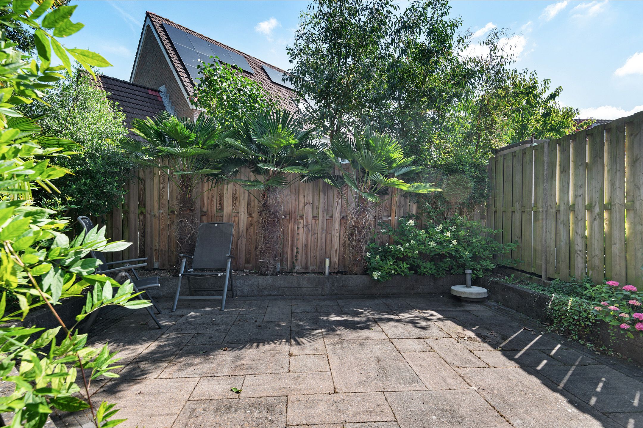 Foto 12 van Graaf Albrechtlaan 1