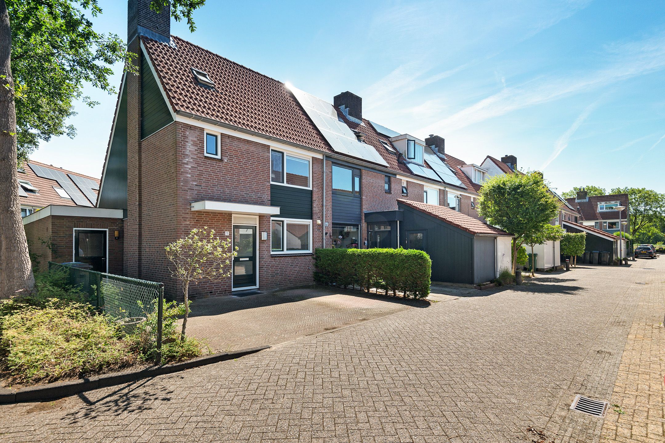 Graaf Albrechtlaan 1