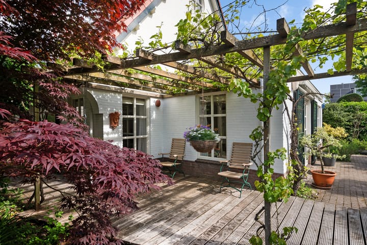 Foto 3 van Van Waverenstraat 13