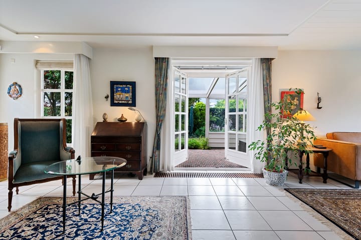 Foto 9 van Van Waverenstraat 13