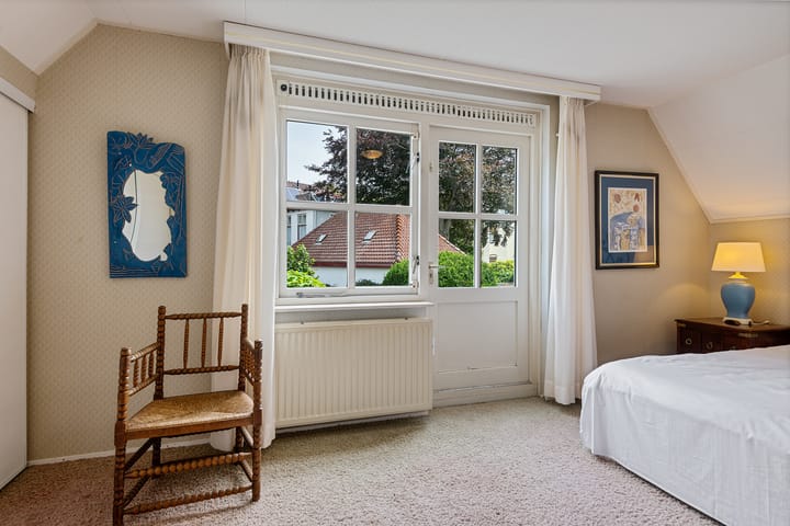 Foto 24 van Van Waverenstraat 13