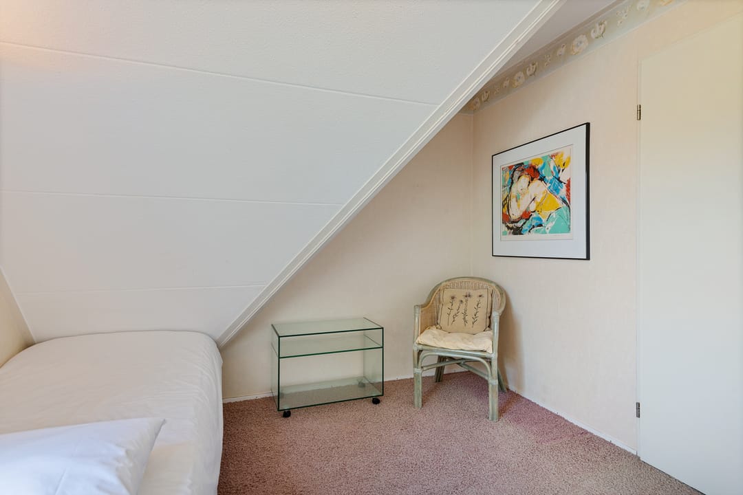 Foto 32 van Van Waverenstraat 13