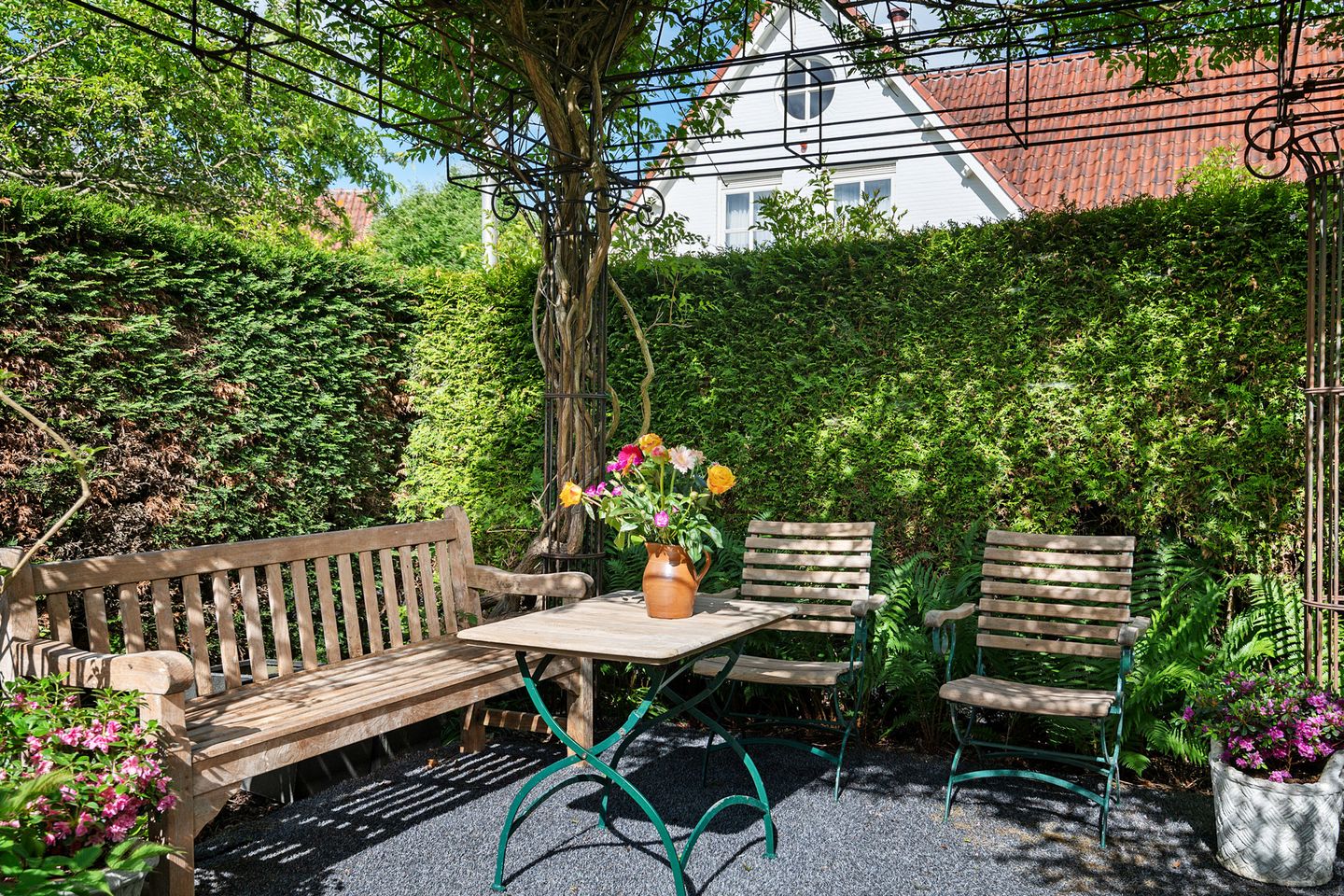 Foto 44 van Van Waverenstraat 13