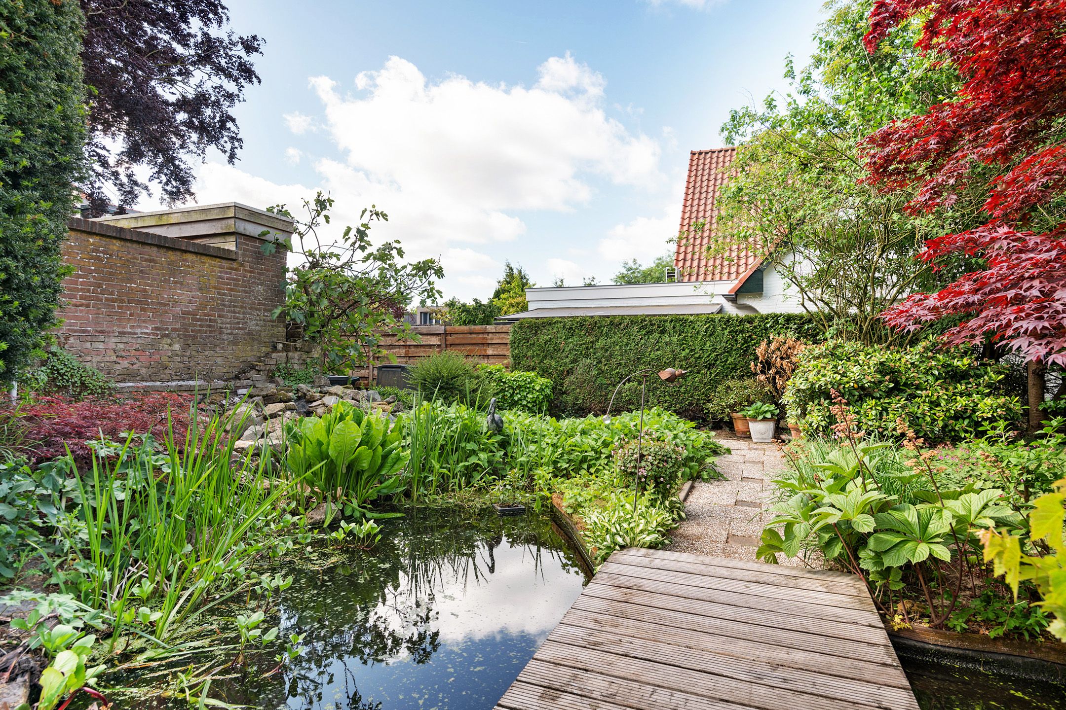 Foto 45 van Van Waverenstraat 13