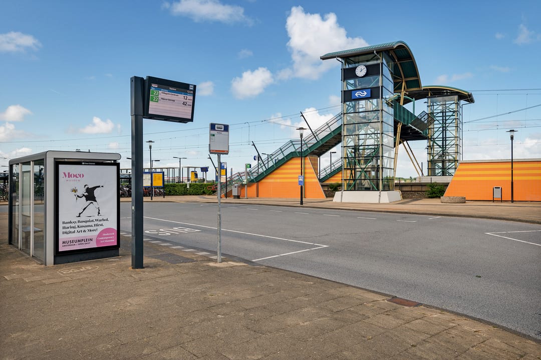 Foto 58 van Van Waverenstraat 13