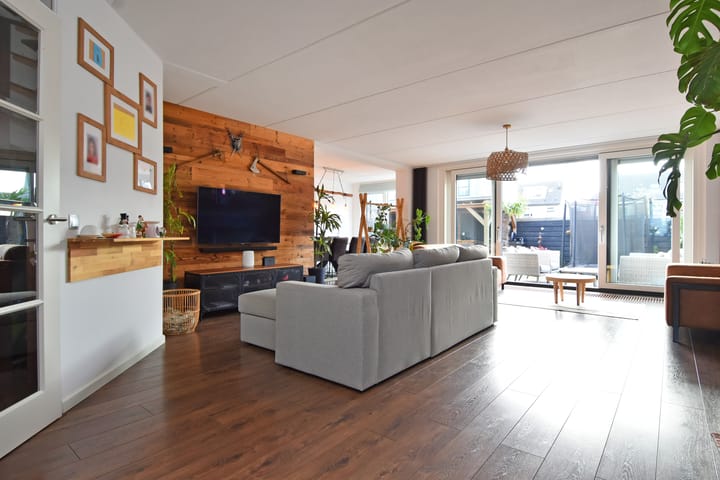 Foto 3 van Koningsvaren 12