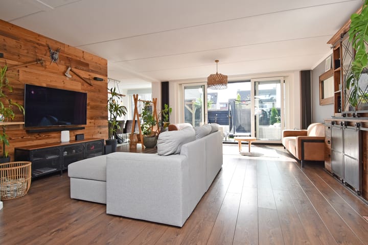 Photo 15 of Koningsvaren 12