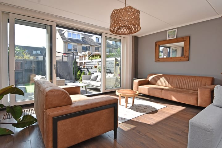 Photo 20 of Koningsvaren 12