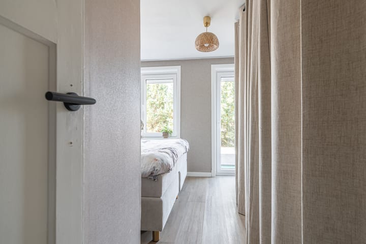 Photo 20 of Trompstraat 70