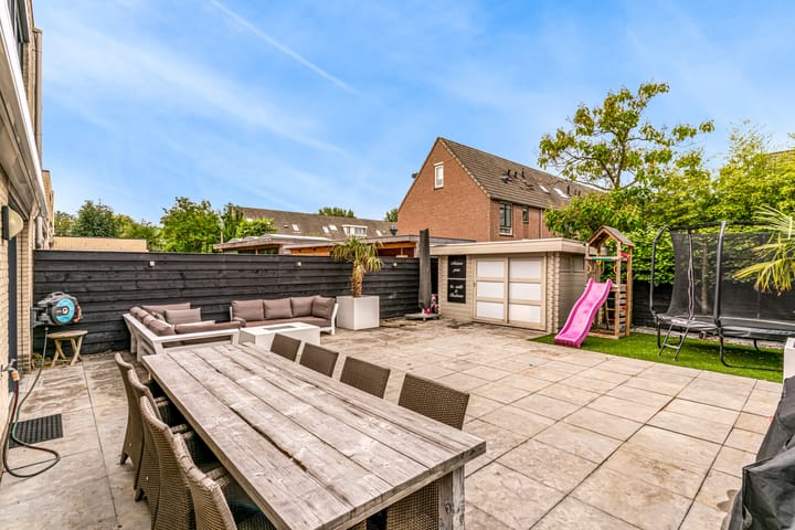 Photo 26 of Goudenregenstraat 7