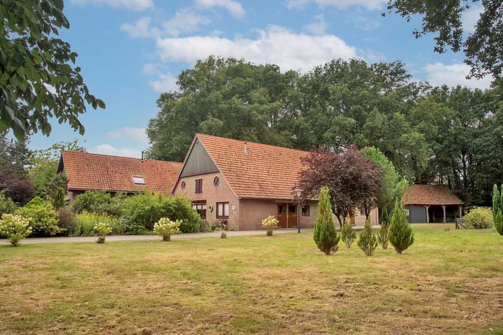 Photo 24 of Bergvennenweg 3