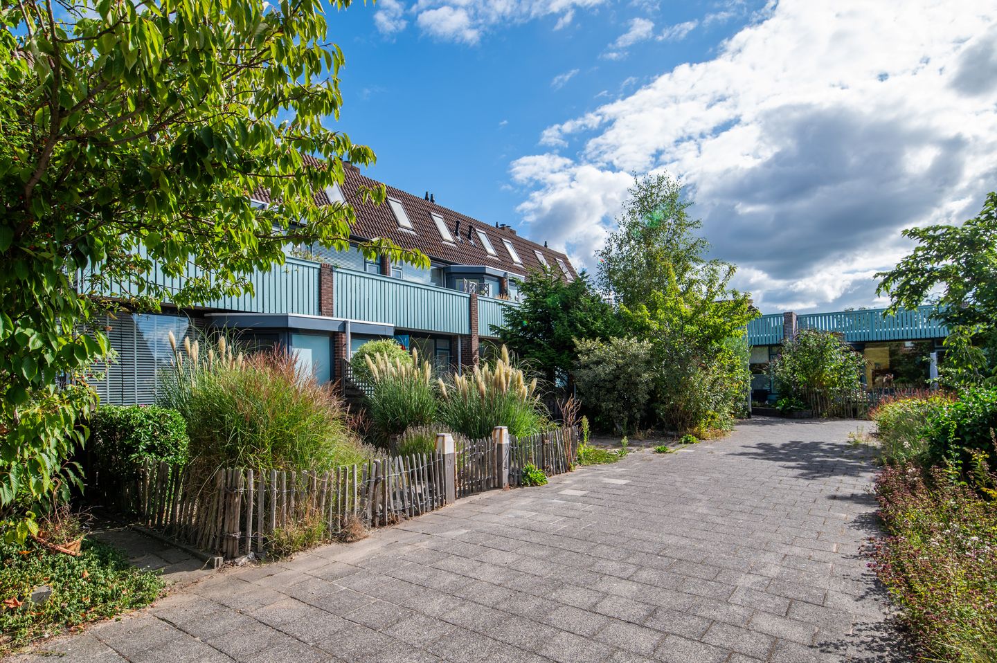 Photo 20 of Burgemeester Rothestraat 97