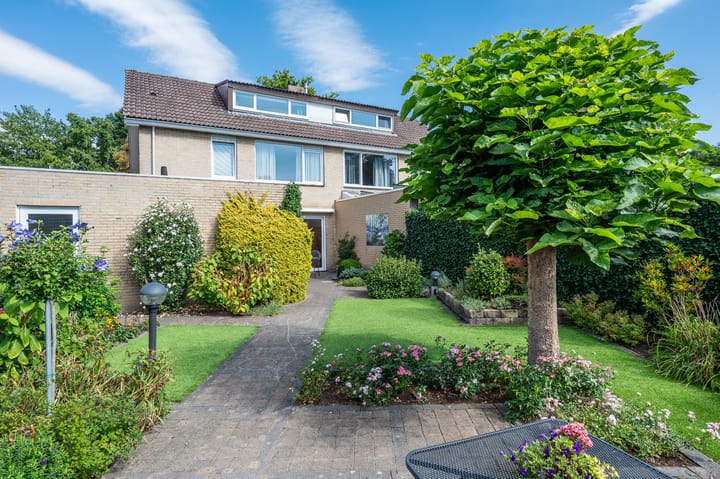 Foto 44 van Planetenlaan 48