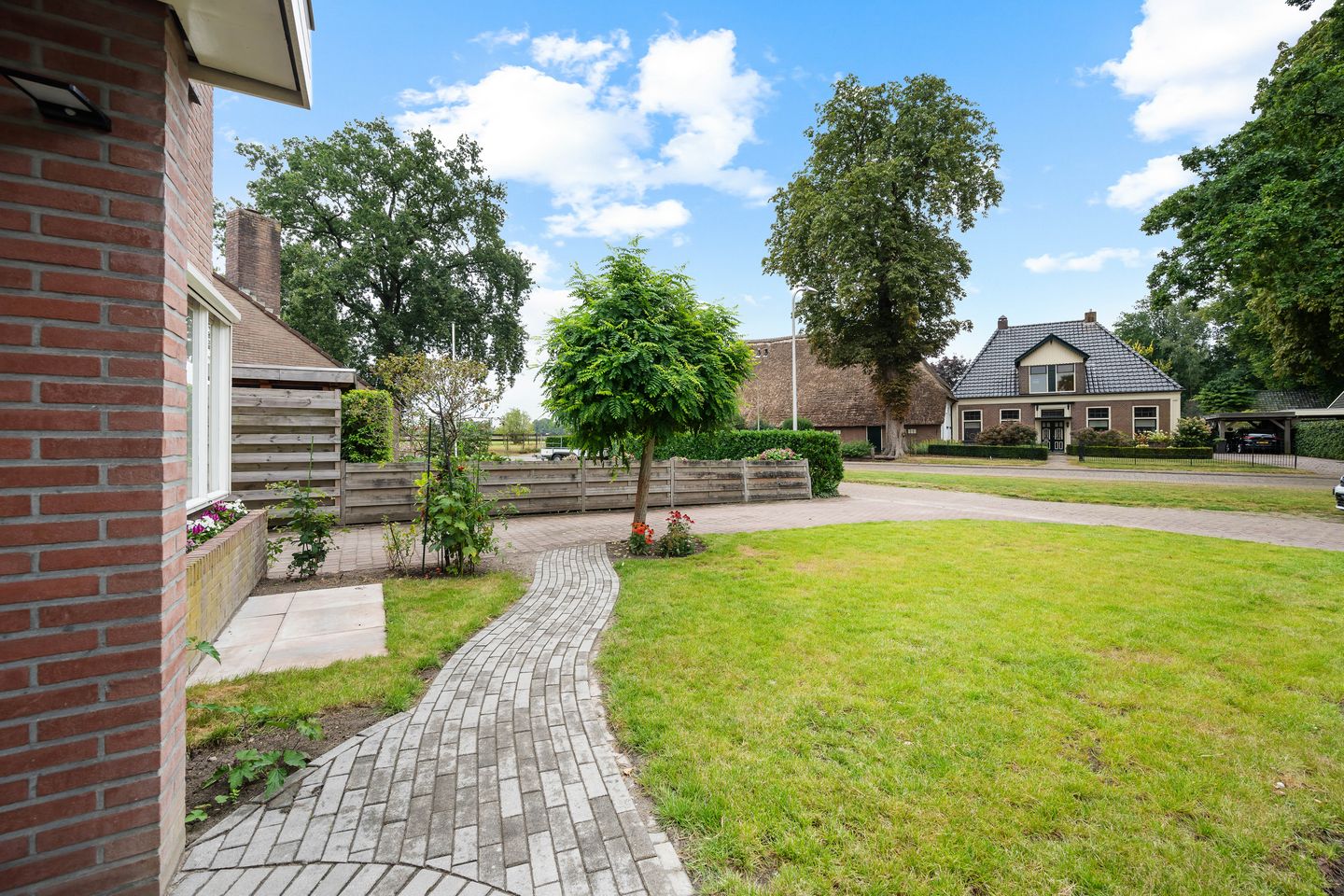 Foto 35 van Emmerweg 32