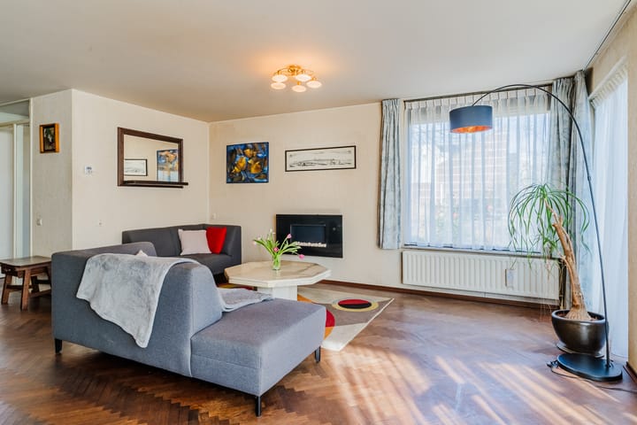 Foto 6 van Karveel 12