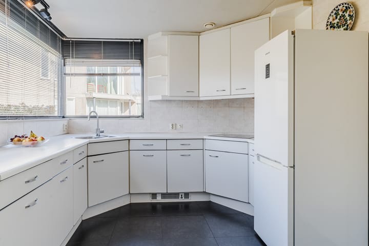 Foto 9 van Karveel 12