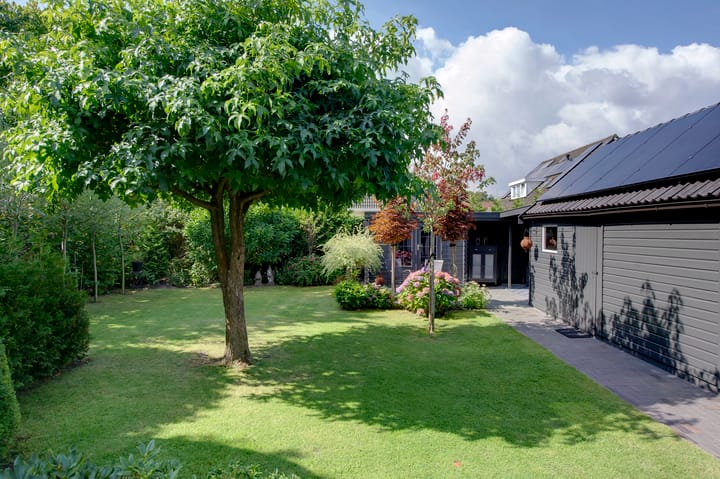 Photo 13 of Roggelelie 1